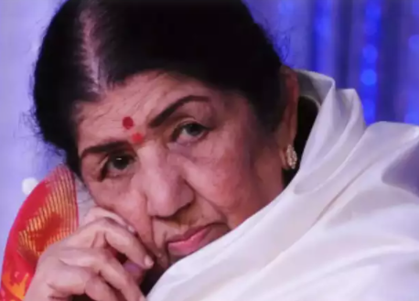 Lata Mangeshkar Hospitalisation: Doctor says, 'She was admitted on Saturday night and has COVID and pneumonia both'