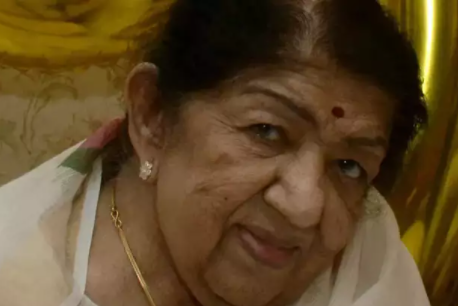 Lata Mangeshkar still in ICU, doctors say trying best for her recovery