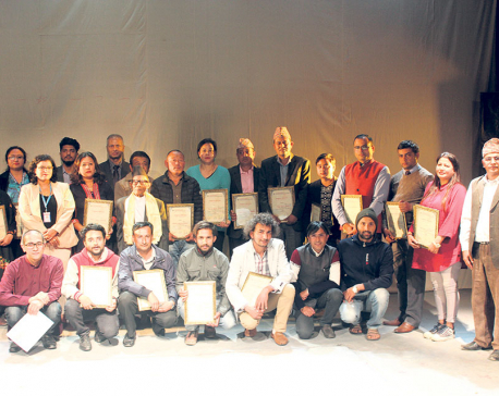 Laxman Wins First National Solo Theatre Competition