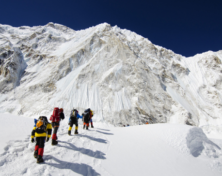 Work for building route on Mt Everest for spring season begins