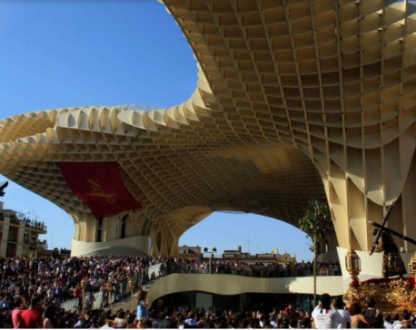 Seville cancels famed Easter parades over coronavirus, again