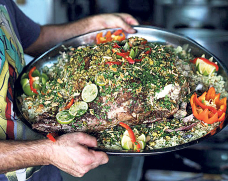 Palestinians share appetite for traditional food
