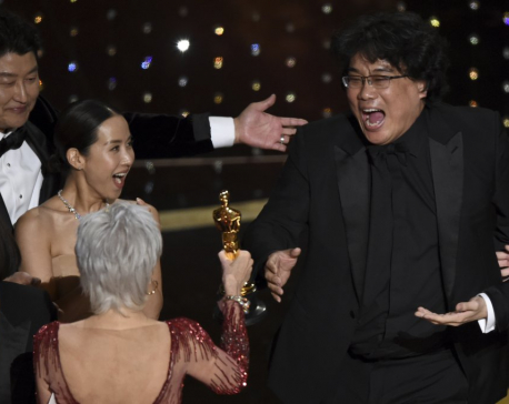 ‘Parasite’ takes best picture Oscar