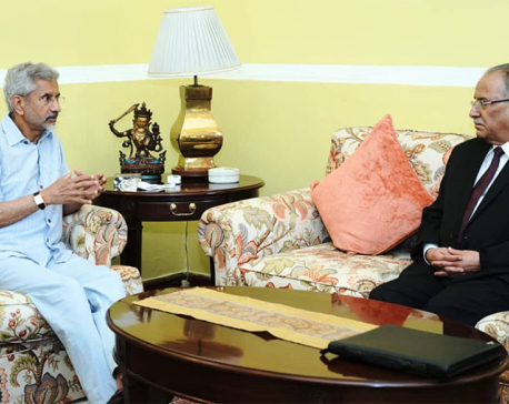 Dahal holds meeting Indian External Affairs Minister Jayashankar in New Delhi