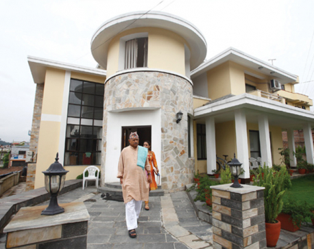 House owner asks Former President Yadav to leave for not paying rent
