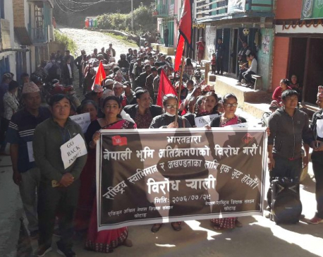 School teachers stage demonstration in Khotang against border encroachment by India