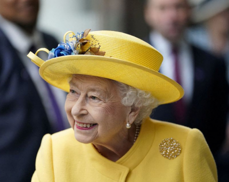 Queen Elizabeth offers thanks as Platinum Jubilee celebrations begin