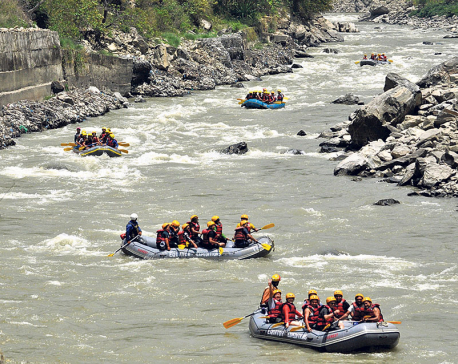 Unlicensed river guides found operating rafting services