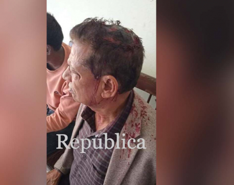 Ex-minister Jha injured in clash between police and agitating Dahal-Nepal faction cadres in Janakpur