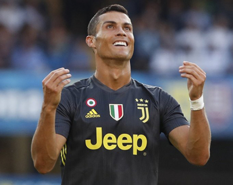 Cristiano Ronaldo slammed as 'Nowhere Man' after goalless Juventus debut