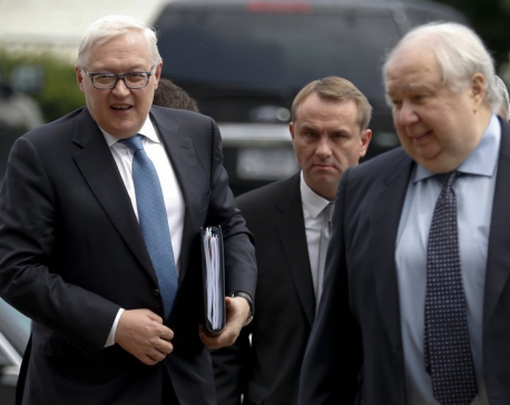US-Russia talks resume; Moscow demands dachas’ return