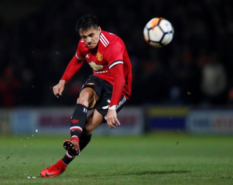 Sanchez stars on debut to help Man United progress past Yeovil