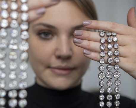 Marie Antoinette’s diamond bracelets fetch $8.3M at auction