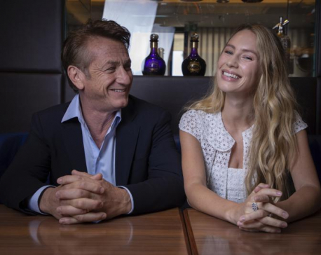 Sean Penn, with daughter Dylan, directs again in ‘Flag Day’