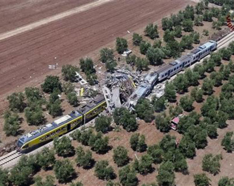 20 dead in head-on train crash in southern Italy