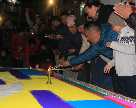 VNY welcomed at Bouddhanath lighting 10,000 candles ( with photos)