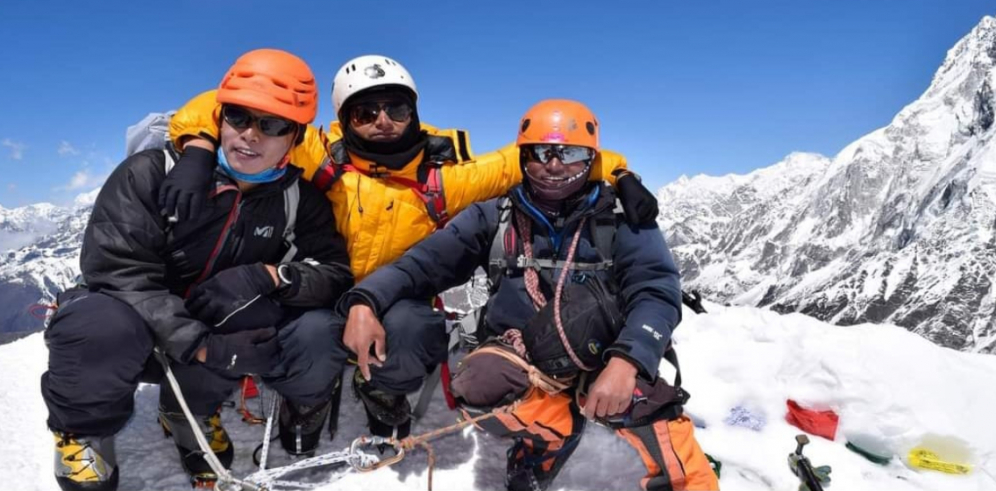 Visually impaired Nepali climber in pursuit of Everest summit this spring