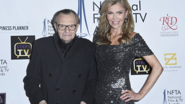 Larry King seeks divorce from seventh wife after 22 years