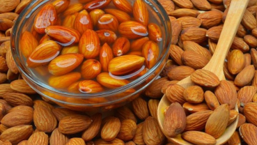 9 health benefits of soaked almonds