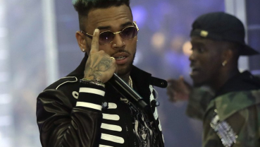 Singer Chris Brown released in Paris after rape complaint