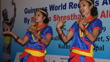 Siblings make world record in couple dancing