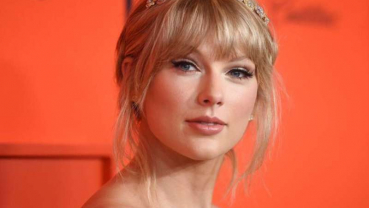 Swift calls out homophobes on new song, announces 7th album