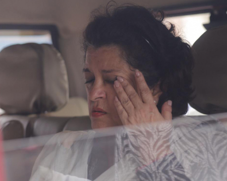Sujata breaks down in tears after meeting Shashank