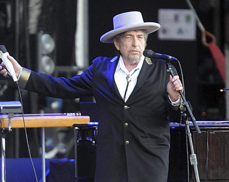 Bob Dylan is ‘sorry’ he didn’t show up to accept the Nobel Prize