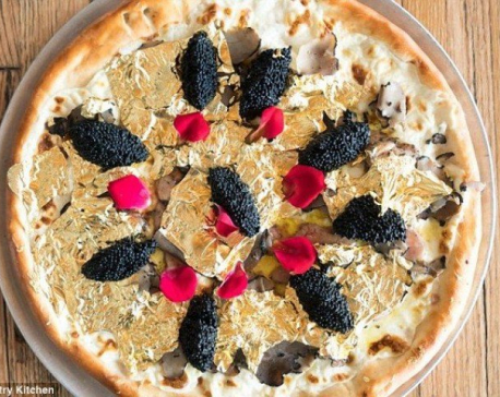 New York restaurant offers a $2,000 pizza topped with 24-karat gold