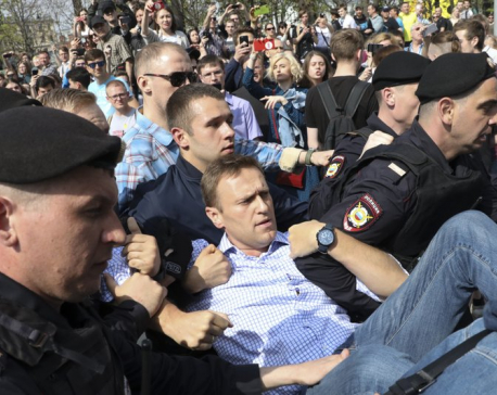 Nearly 1600 reported arrested in Russian anti-Putin protests