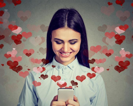 Women use dating apps to confirm attractiveness, men for casual sex, finds study