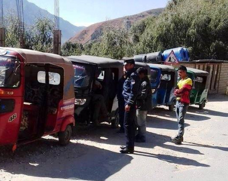Eight rickshaws seized from Jumla