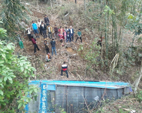 One dies, 13 injured in Khotang bus accident