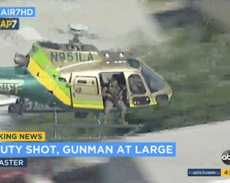 Shooter at large after LA deputy shot at sheriff’s station