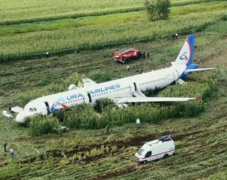 Russian pilot says landing in corn field was his only chance