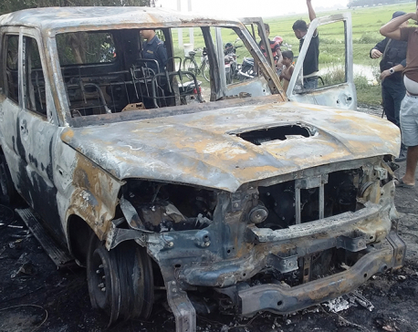 Government vehicle torched in Kapilvastu