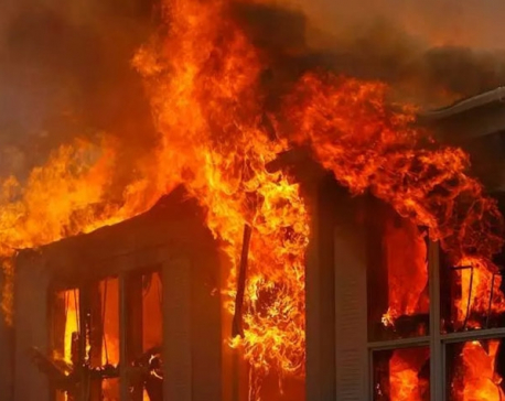 Alcoholic husband sets house on fire, wife killed