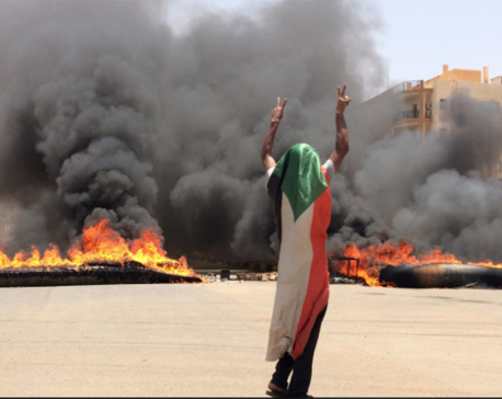 35 dead as Sudan troops move against democracy protesters