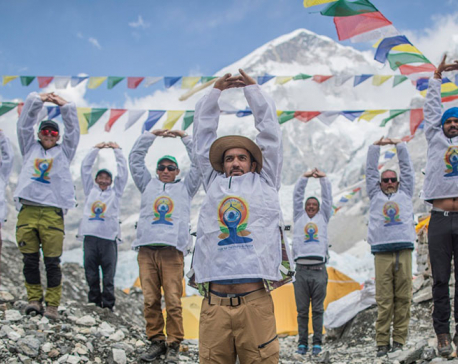 Yoga Day celebrated in Everest base camp (With Pictures)