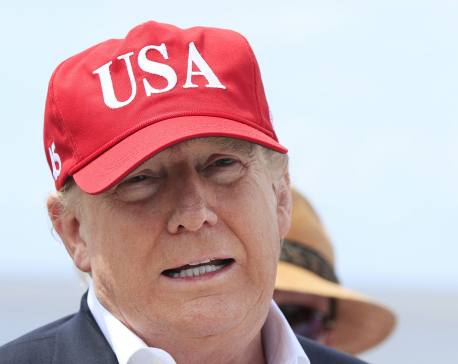 Trump threatens to shut Mexico border - ‘not kidding around’