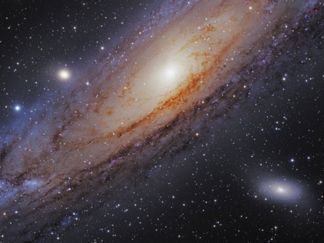 Scientists determine more accurate weight of Milky Way