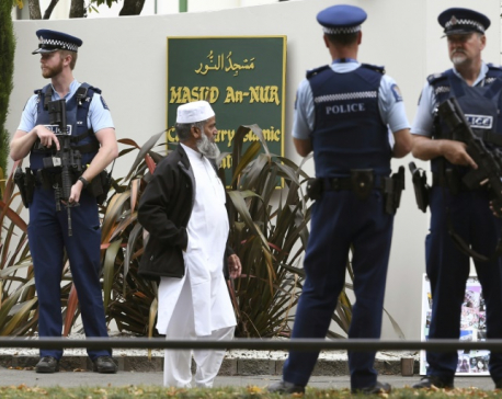 Tearful Muslims return to Christchurch mosque as NZ works to move on
