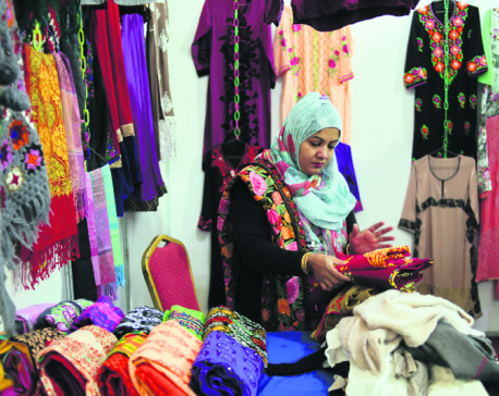 Buyers throng Nepal-Bangladesh Expo