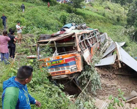 Death toll reaches to 7 in Nuwakot bus accident