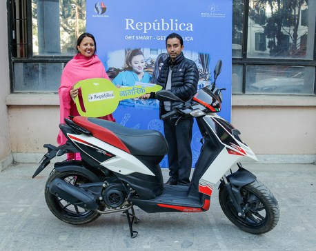 Winner of ‘Get Smart Get Republica’ receives aprilla 150 SR