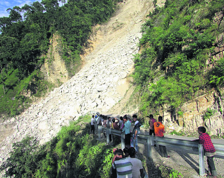 Commuters still forced to make perilous journey on Karnali Highway