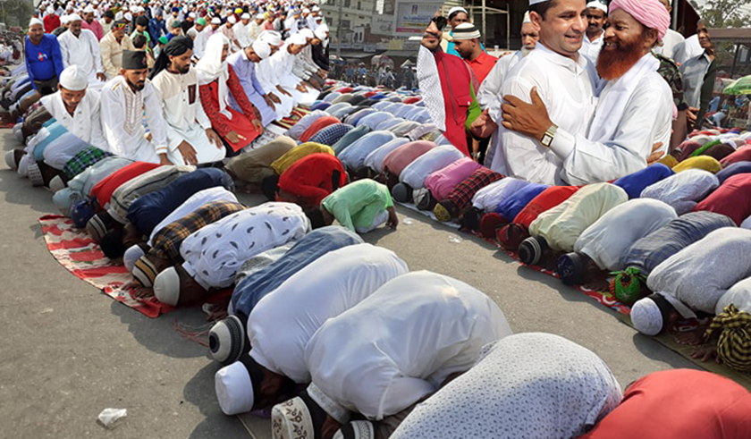Muslim community celebrates Eid-ul-Fitr across the country (with photos and video)