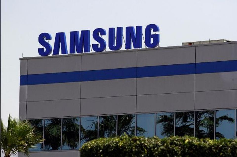 Samsung starts building $220 million R&D center in Vietnam