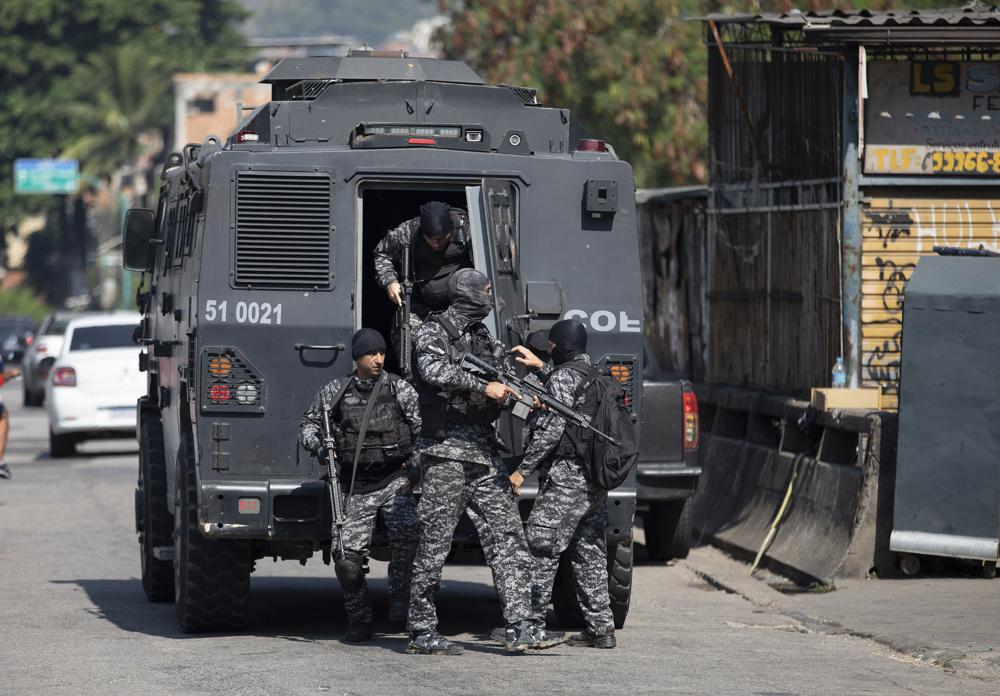 At least 25 dead during Brazilian police raid in Rio