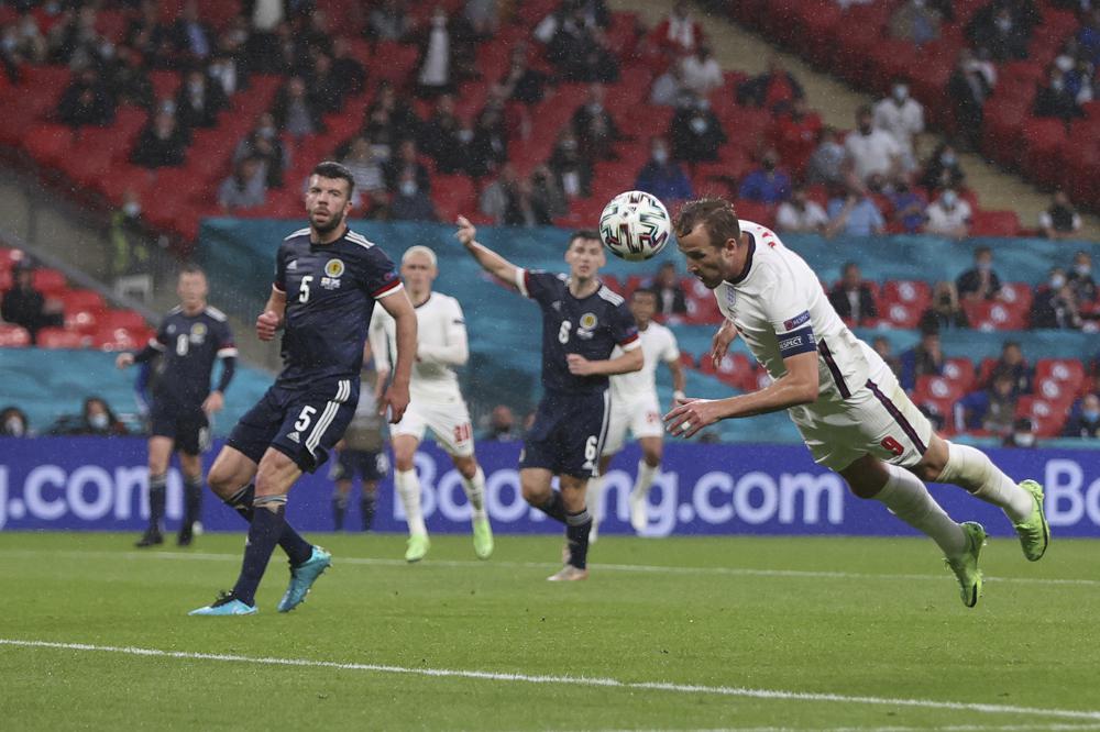 Kane struggles as England held 0-0 by Scotland